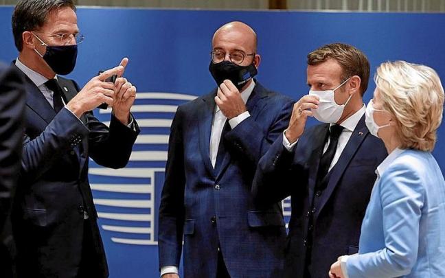 Varios jefes de Estado de la UE, en una de las cumbres en las que se dise&ntilde;aron los Next. | FOTO: AFP