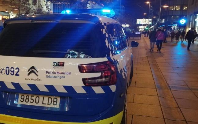 Imagen de archivo de una patrulla de Policía Municipal de Pamplona.