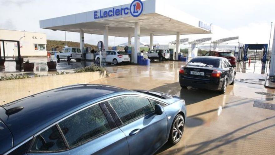 Gasolinera en la comarca de Pamplona