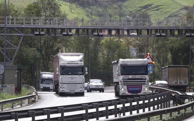 Arco de cobro del peaje de la N-I