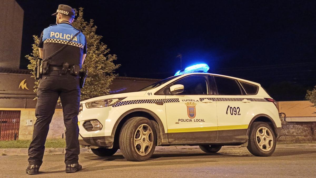 Imagen de archivo de una patrulla de Policía Local de Tudela.