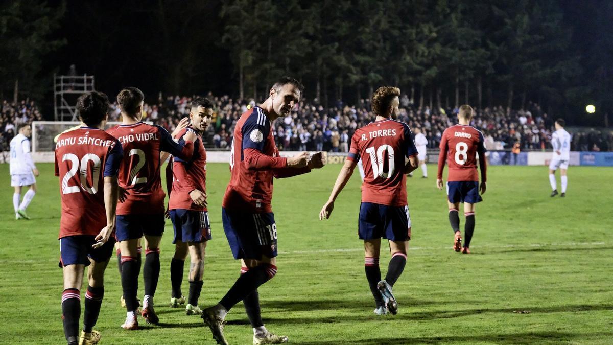 Kike García celebra uno de sus goles.