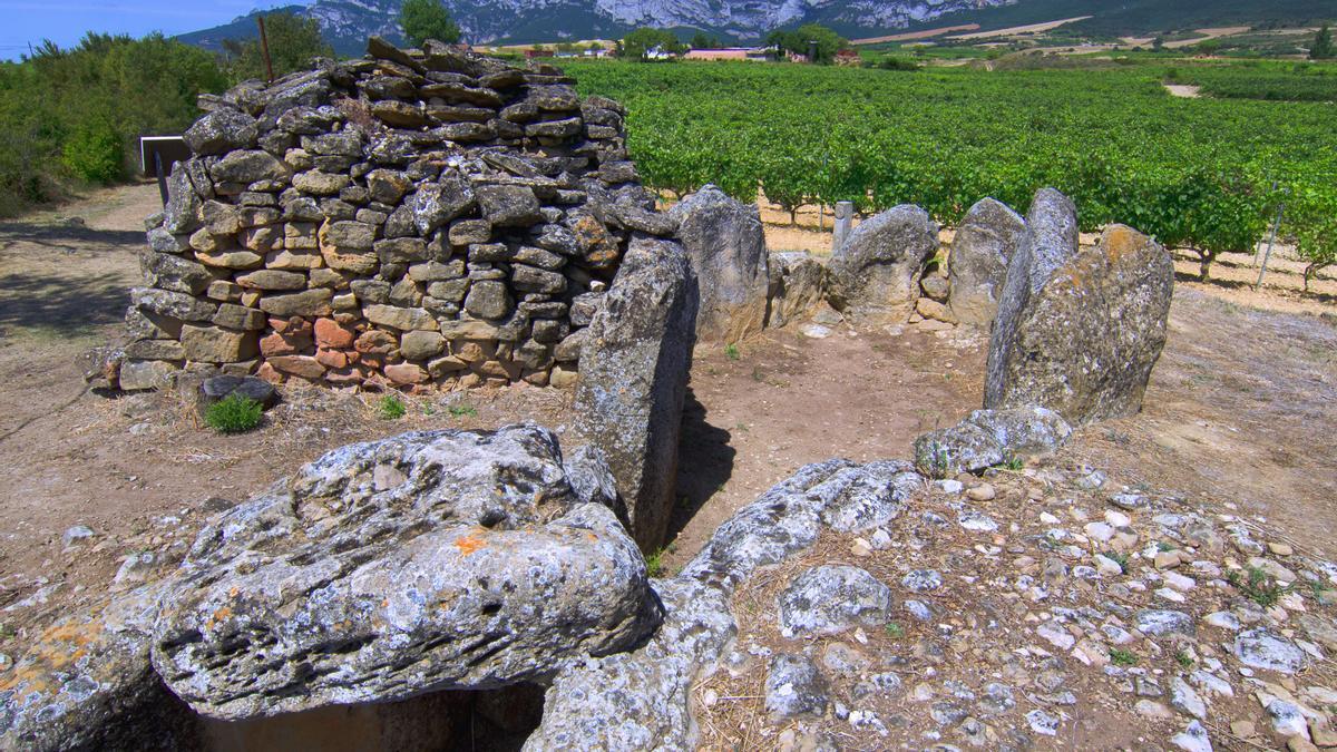 Dolmen de San Martín Felicisimo