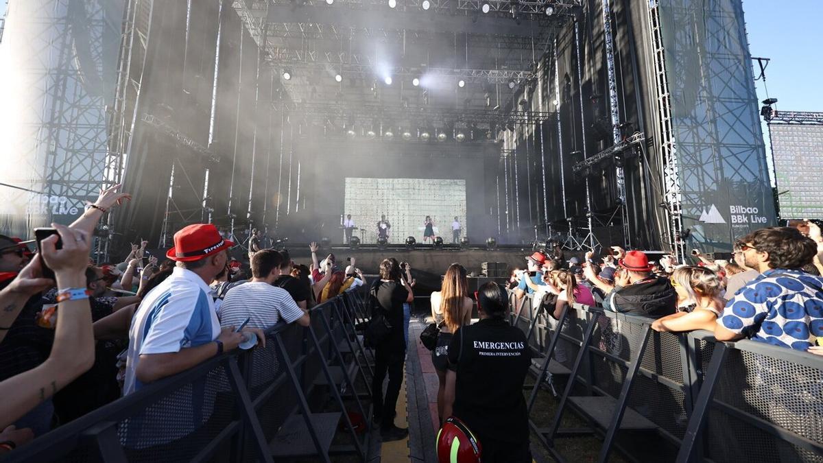 Asistentes a uno de los conciertos de la última edición del Bilbao BBK Live Asistentes a uno de los conciertos de la última edición del Bilbao BBK Live