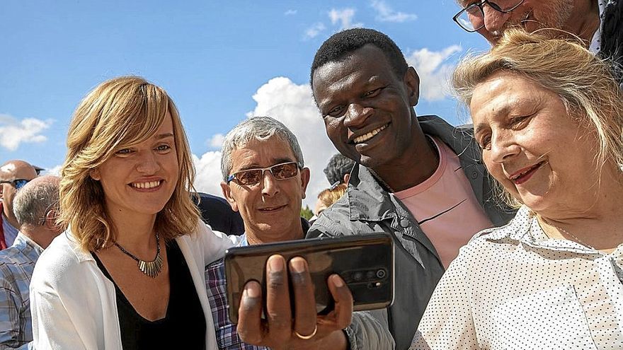 La ministra de Cultura, Pilar Alegría, participó ayer en la fiesta de la rosa en Soria.