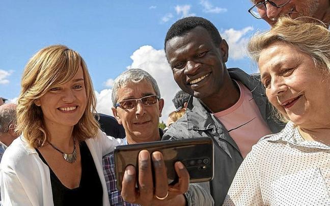 La ministra de Cultura, Pilar Alegría, participó ayer en la fiesta de la rosa en Soria. La ministra de Cultura, Pilar Alegría, participó ayer en la fiesta de la rosa en Soria.
