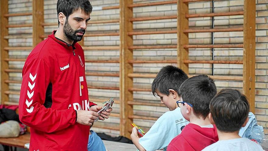 “Un equipo en Primera Nacional estaría bien para que el balonmano acabe de explotar en Vitoria”