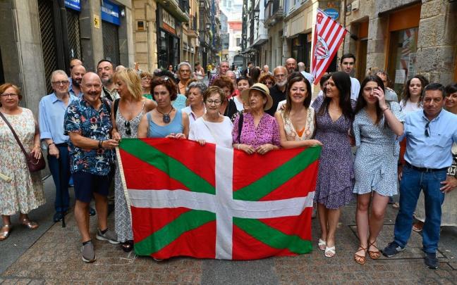 El PNV celebra en Bilbao el 128 aniversario de la primera izada de la ikurriña El PNV celebra en Bilbao el 128 aniversario de la primera izada de la ikurriña