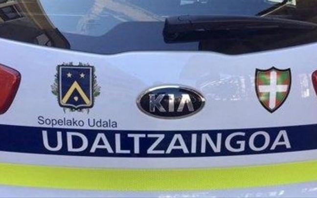 La Policía Local de Sopela detuvo a las personas implicadas. La Policía Local de Sopela detuvo a las personas implicadas.