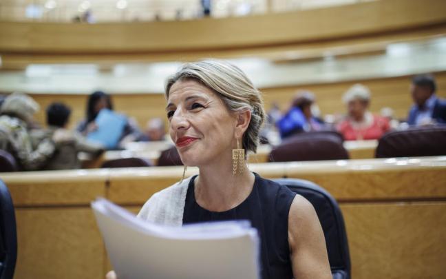 La vicepresidenta segunda del Gobierno y ministra de Trabajo, Yolanda Díaz, en el Senado. La vicepresidenta segunda del Gobierno y ministra de Trabajo, Yolanda Díaz, en el Senado.
