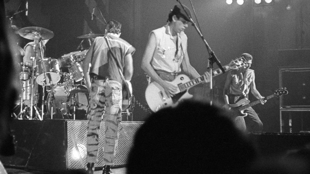 Terry Chimes, Keith Levene, Mick Jones y Paul Simonon de The Clash.