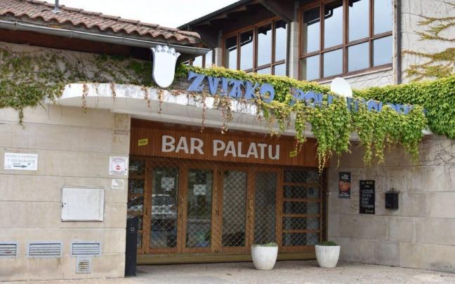 Entrada del bar Palatu, en Murgia.