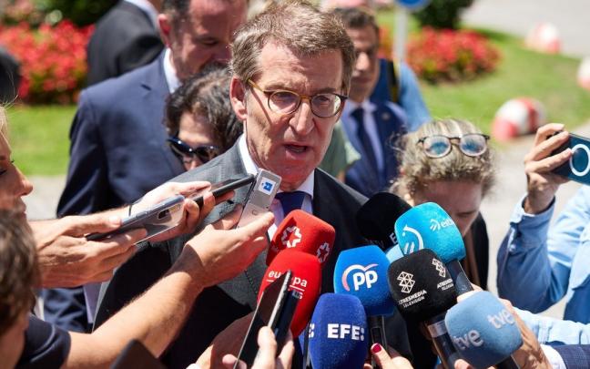 El presidente del PP, Alberto Núñez Feijóo, en el homenaje tributado a Miguel Ángel Blanco el 10 de julio en Ermua. El presidente del PP, Alberto Núñez Feijóo, en el homenaje tributado a Miguel Ángel Blanco el 10 de julio en Ermua.
