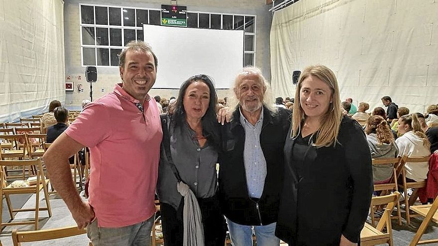 La serie de Netflix ‘Tú no eres especial’ se estrena a lo grande en Lekunberri