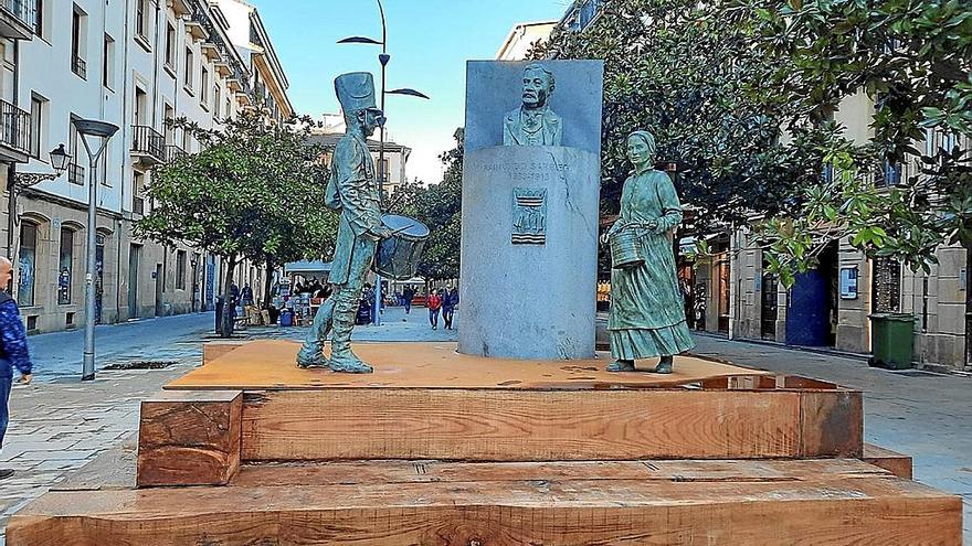 El monumento a Sarriegi, reubicado en su plaza