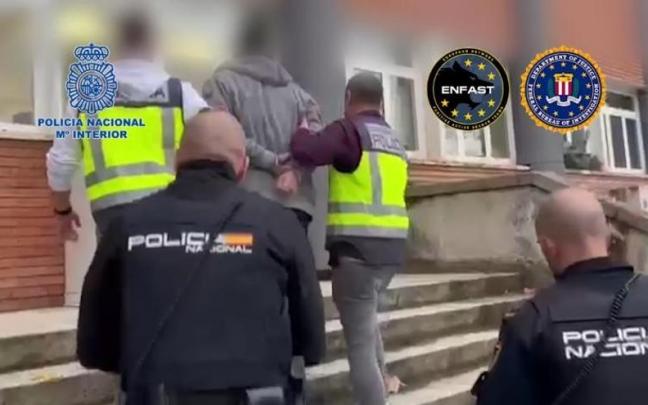 El prófugo buscado por el FBI tras ser detenido por la Policía Nacional. El prófugo buscado por el FBI tras ser detenido por la Policía Nacional.