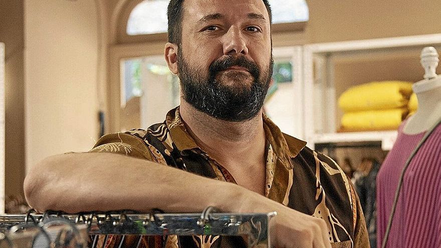 La hostelería y el comercio se adaptan a las medidas de ahorro