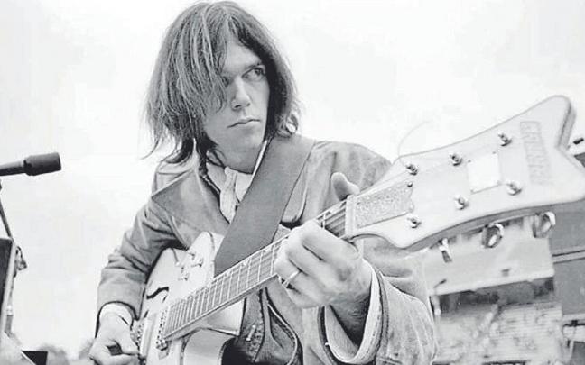 Neil Young publicó ‘Harvest’ cuando acababa de divorciarse y tenía problemas de espalda. | FOTO: N.G. Neil Young publicó ‘Harvest’ cuando acababa de divorciarse y tenía problemas de espalda. | FOTO: N.G.