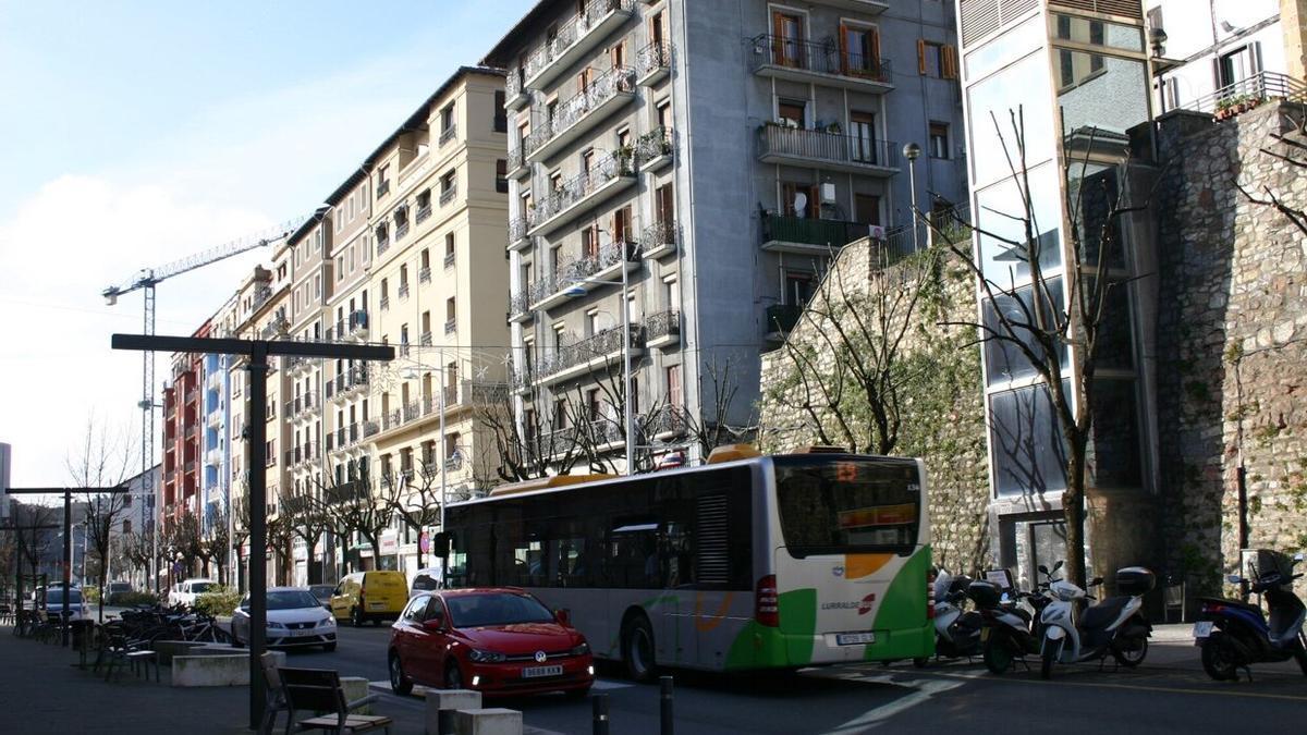 Inmuebles en Euskadi Etorbidea.