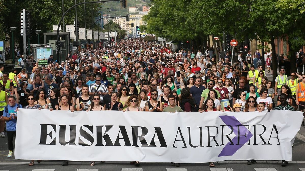 Manifestación a favor del euskera.