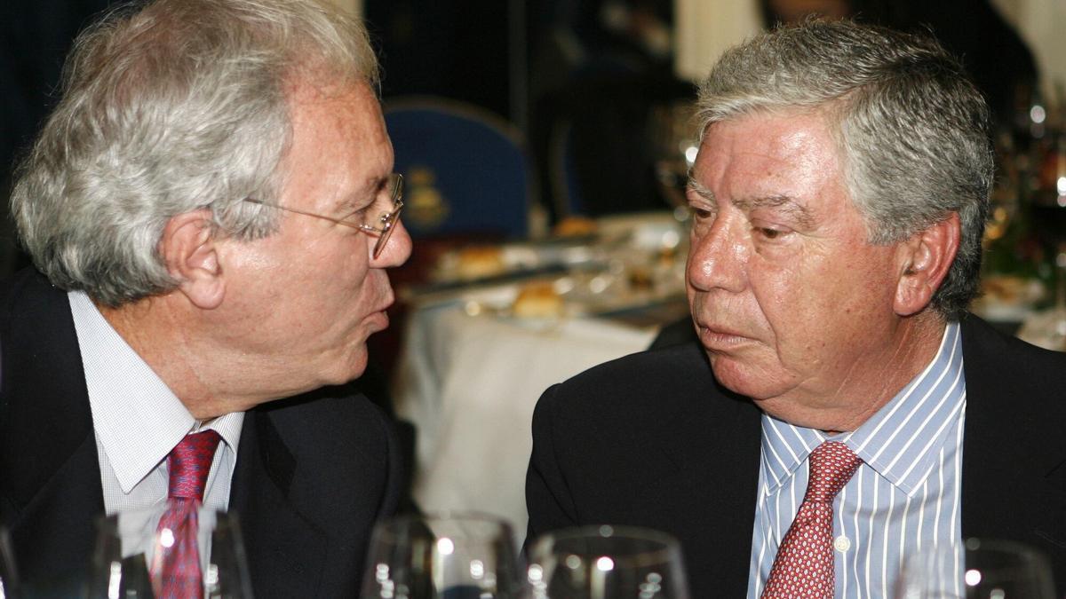 Los ex ministros socialistas, José Barrionuevo y José Luis Corcuera.