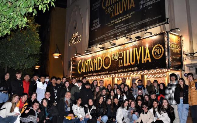 Alumnado de los centros escolares, durante el viaje. Alumnado de los centros escolares, durante el viaje.