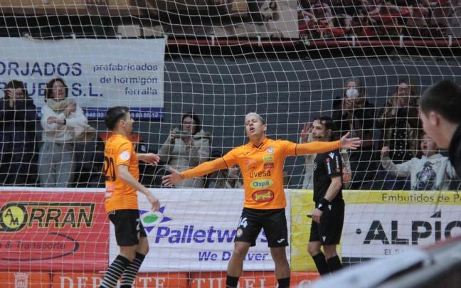 Terry celebra uno de sus goles