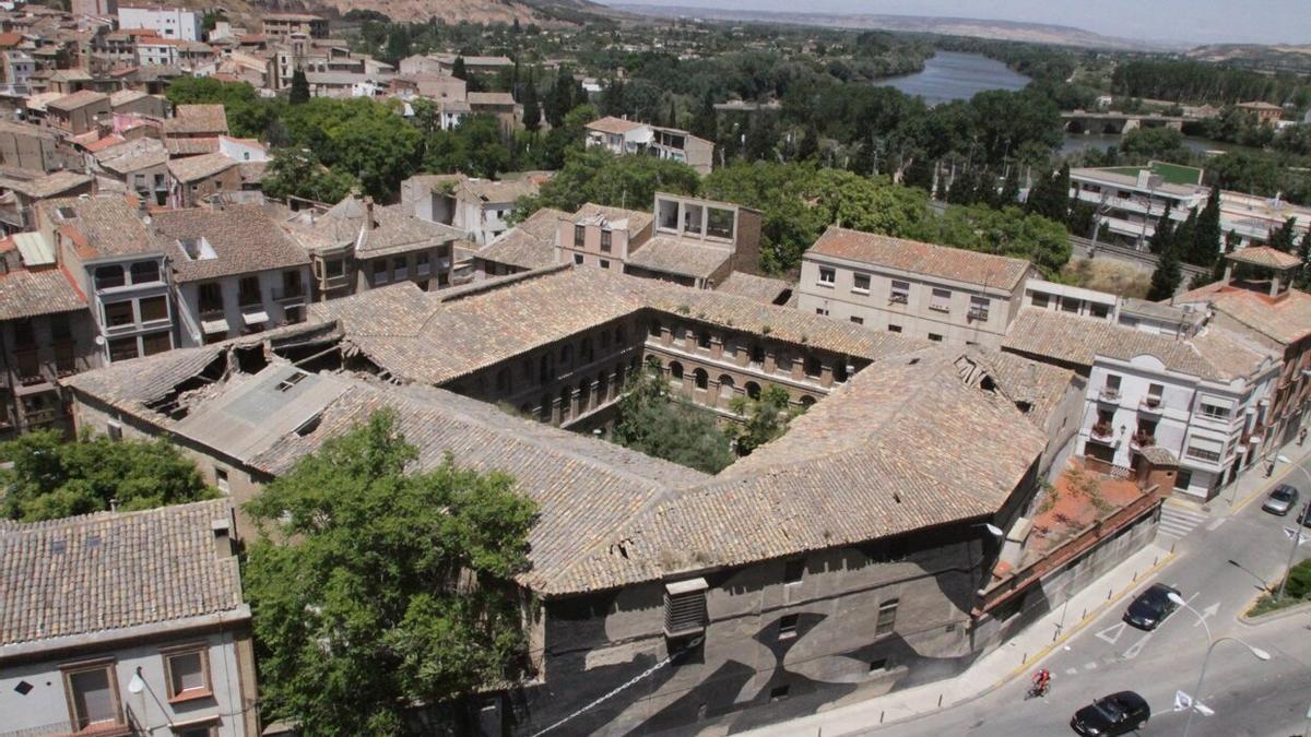 Imagen aérea del edificio del antiguo cuartel de Sementales que fue empleado como cárcel en la GUerra Civil