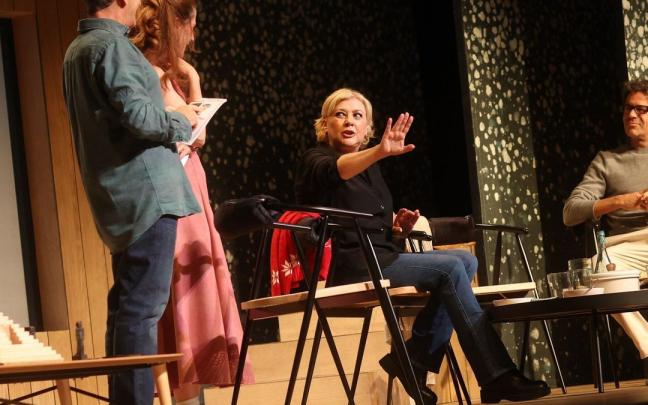 Amparo Larra&ntilde;aga durante un ensayo este jueves
