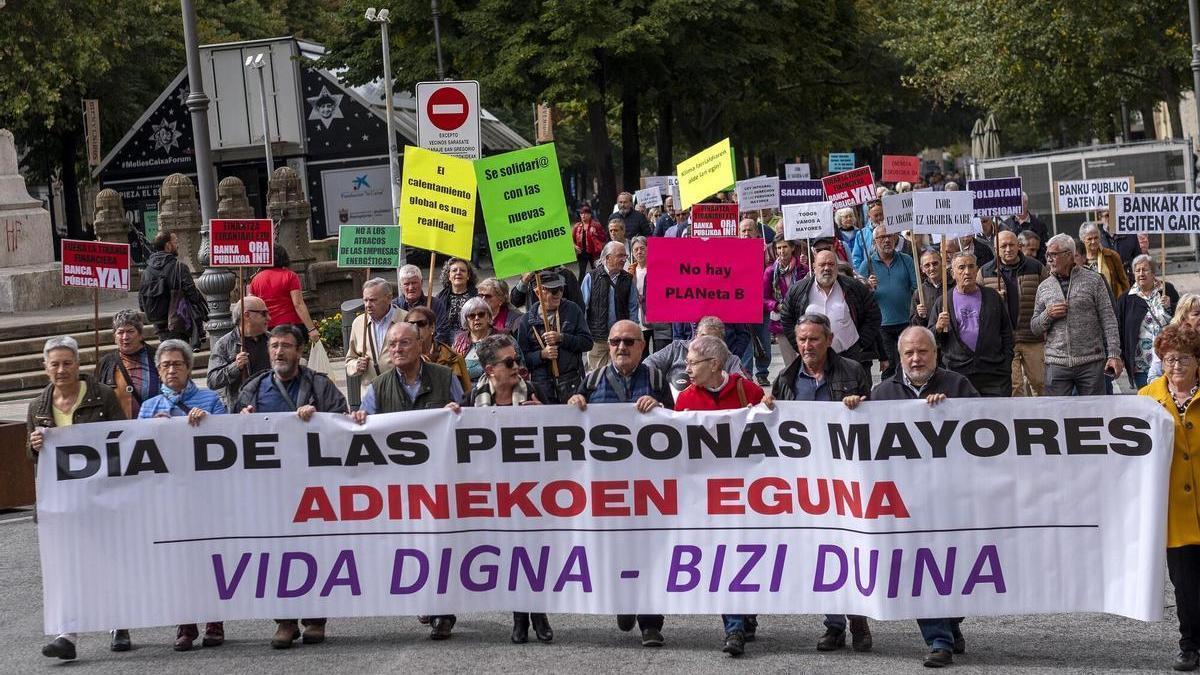 Manifestación de pensionistas en Pamplona