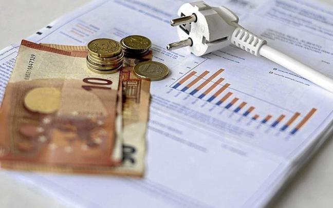 La factura de la electricidad prosigue con su escalada. | FOTO: E.P.