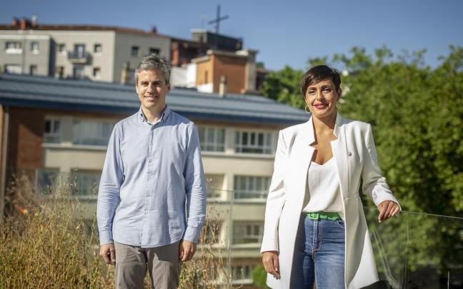 Unai Fernandez de Beto&ntilde;o y Rocio Vitero