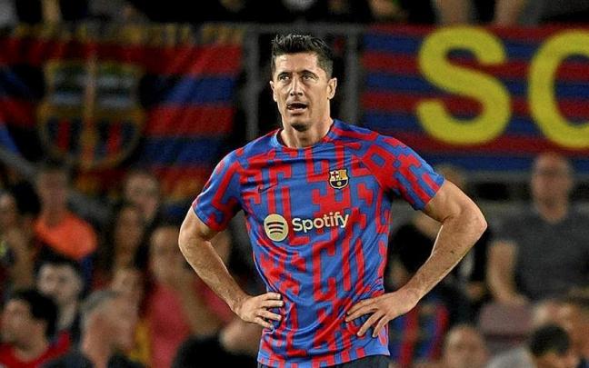 Robert Lewandowski, en un partido con el Barcelona. | FOTO: EFE