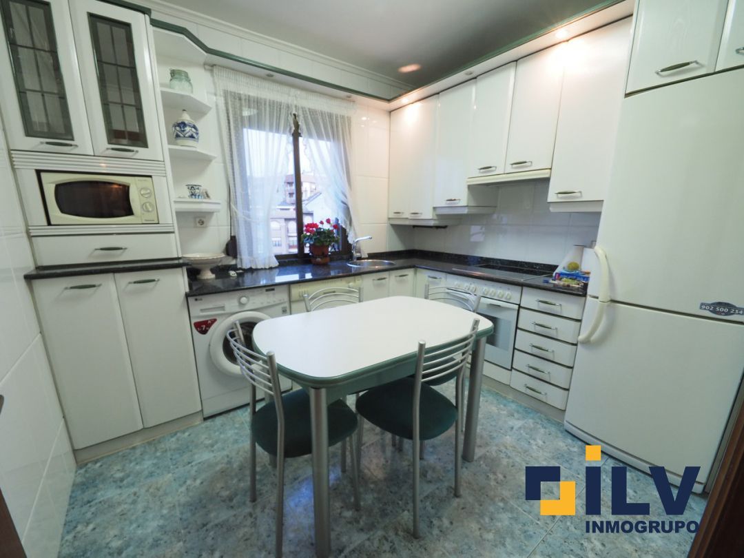 Piso de 3 dormitorios en la zona de Buenavista.