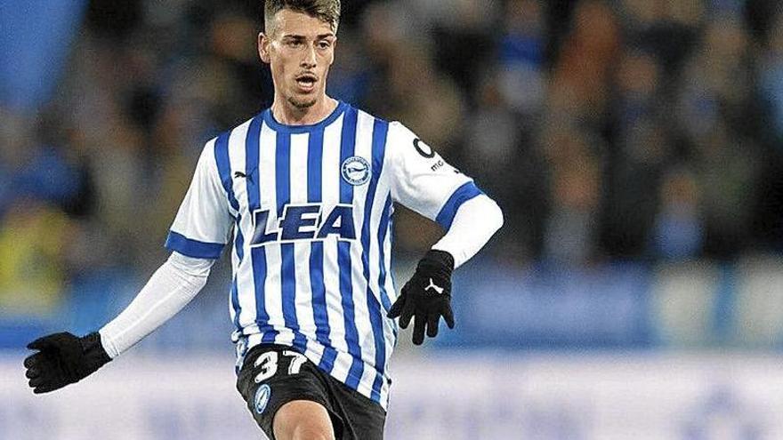 Antonio Blanco, durante su estreno como titular en el Alavés.