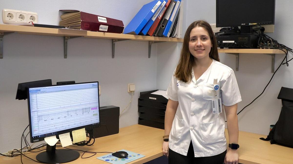 Celia Gómez, en la Unidad del Sueño del Hospital Donostia