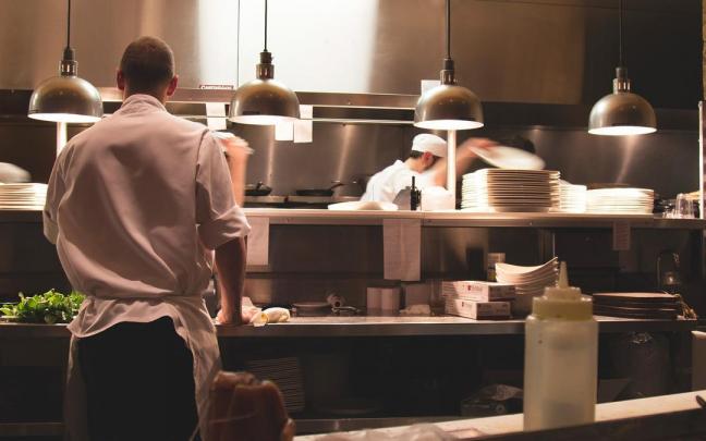 Hosteleros y formadores aseguran que el nivel de la gastronomía alavesa es alto, pero lamentan que la capital carezca de estrellas Michelin