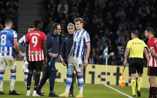 Sorloth, momentos antes de ser sustituido durante el derbi de este sábado. Sorloth, momentos antes de ser sustituido durante el derbi de este sábado.