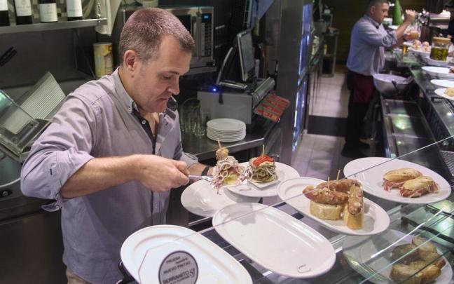 Una barra de pintxos.