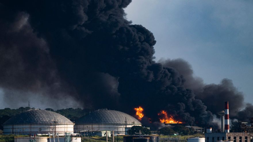Imagen del incendio en la localidad cubana de Matanzas.