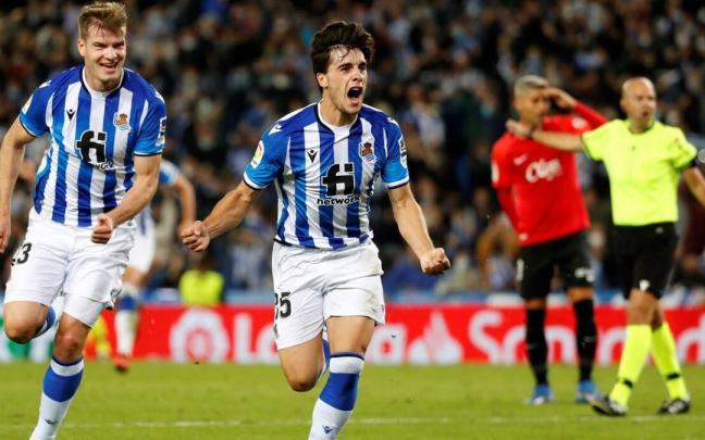 Julen Lobete celebra su gol frente al Mallorca la pasada campaña