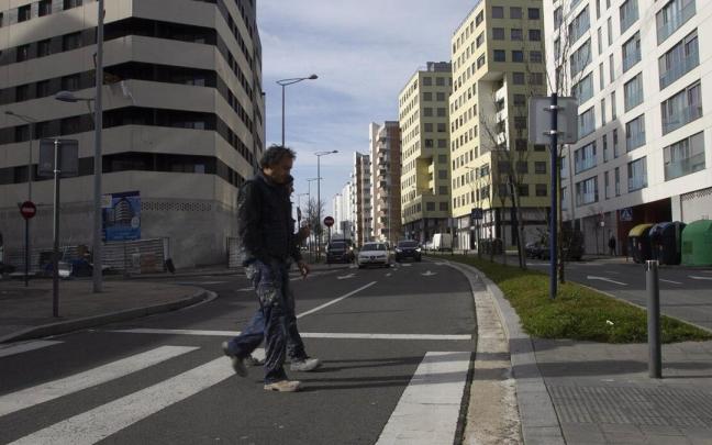 Avenida de los Derechos Humanos, en Zabalgana Avenida de los Derechos Humanos, en Zabalgana