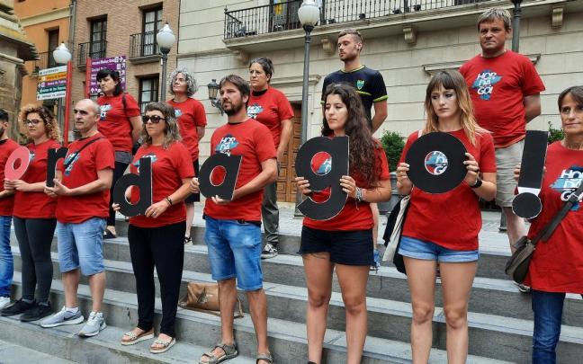 Integrantes de Hor Dago!, en Tudela.