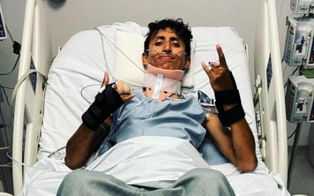 Egan Bernal se recupera del accidente que sufrió mientras entrenaba.