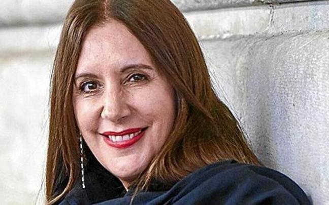 Dolores Redondo acaba de publicar 'Esperando al diluvio', que transcurre en el Bilbao de 1983.