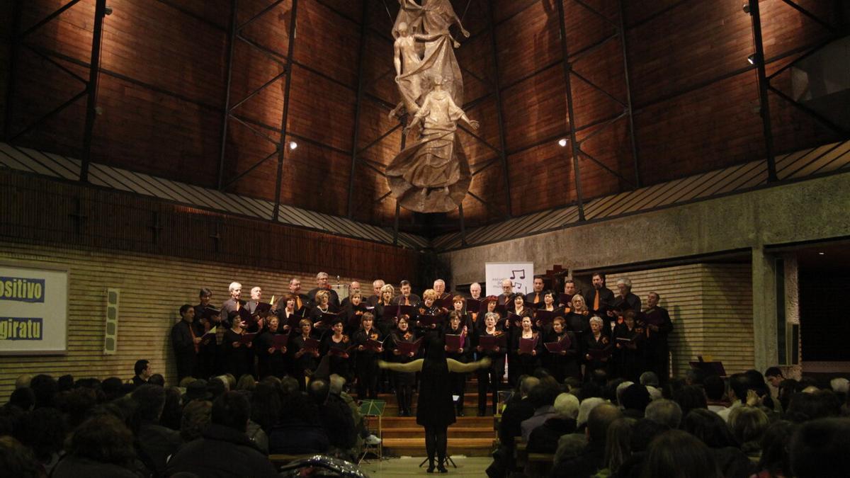 Interior de la iglesia