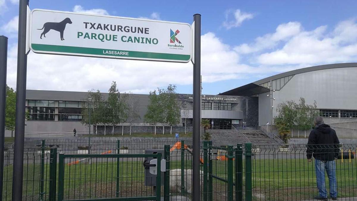 Barakaldo creará cuatros nuevos parques caninos y su red contará ya con ocho equipamientos.