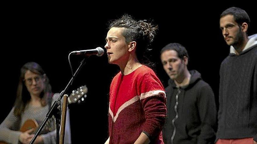 Bertsolaritza saioa egongo da gaur eguerdian Easo plazan, non Maialen Lujanbio arituko den, besteak beste.