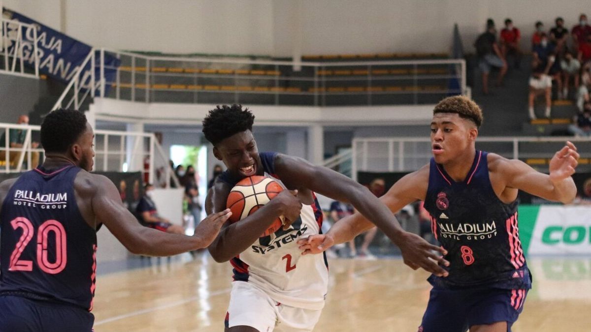 Cissoko, durante un partido con el filial del Baskonia