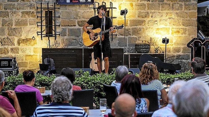 Javi Robles cierra un agosto de conciertos